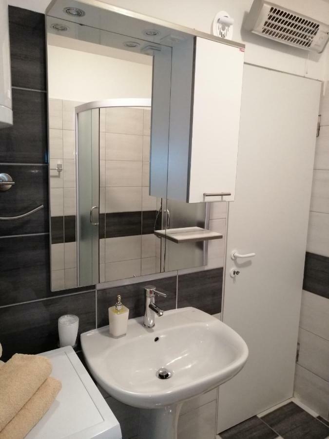 Guesthouse Andria Zadar Extérieur photo